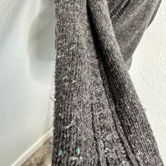 Woolrich Women's XS‎ Gray Speckled Wool Blend Knit Sweater - Picture 4 of 9